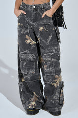 DOWN AND DIRTY CARGO CAMO PANT
