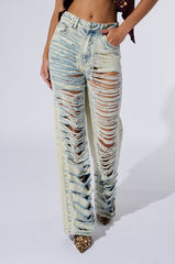 OVER IT DISTRESSED HIGH RISE JEANS
