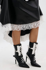 AZALEA WANG CHAUSIKU BLACK SPORTY BOOTIE