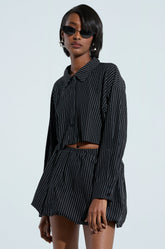 SAY PLEASE BUTTON DOWN TOP