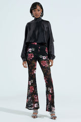 DEEP IN THE GARDEN LACE LEGGING