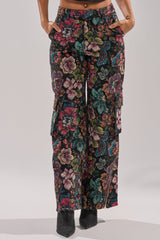 PRETTY LITTLE LADY BROCADE TROUSER