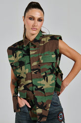 DON'T STEP TO ME BUTTON DOWN