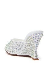 AZALEA WANG JUNIUS WHITE EMBELLISHED WEDGE SANDAL