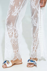 AKIRA LORCAN WHITE SANDAL