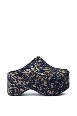 AZALEA WANG TEATREE BLACK CLOG