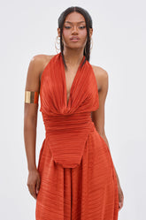 MAYAH COWL NECK PLISS SLEEVELESS TOP IN RED