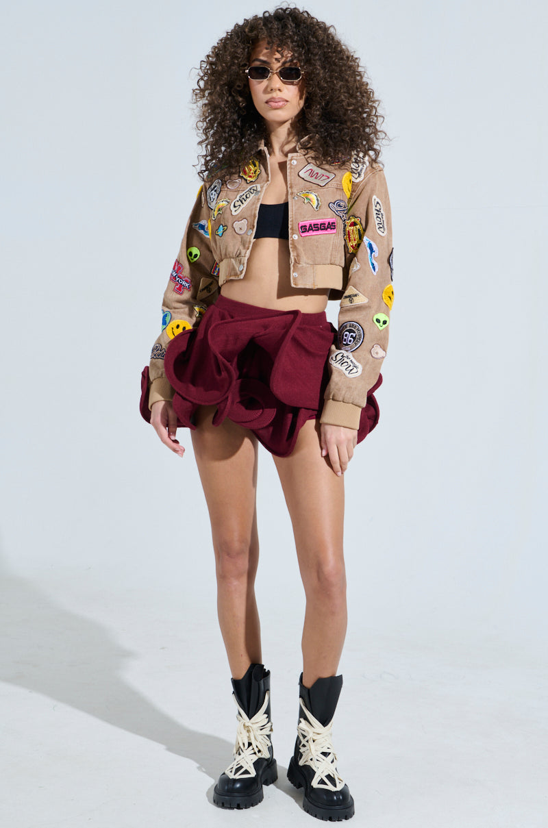 UPSIDE DOWN WAVY MINI SKIRT IN BURGUDY