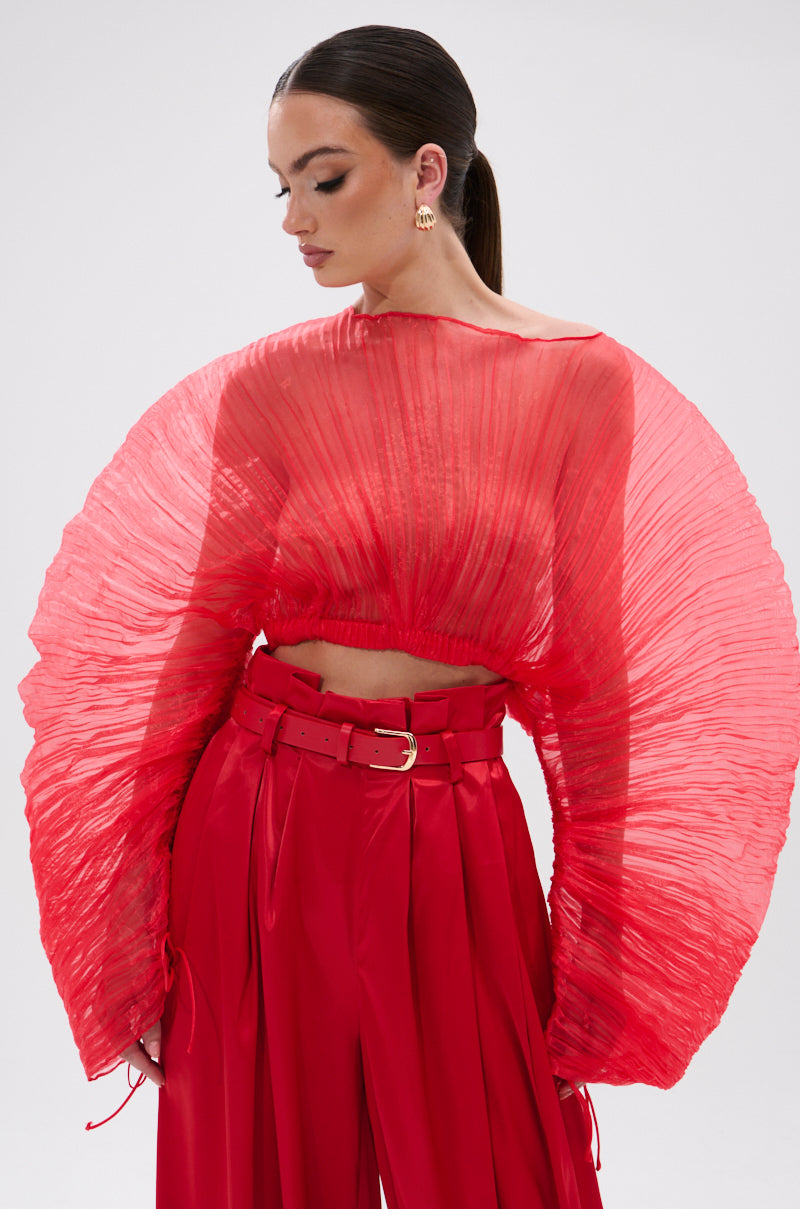 FORTUNE'S FAVORITE ORGANZA CROP TOP IN RED