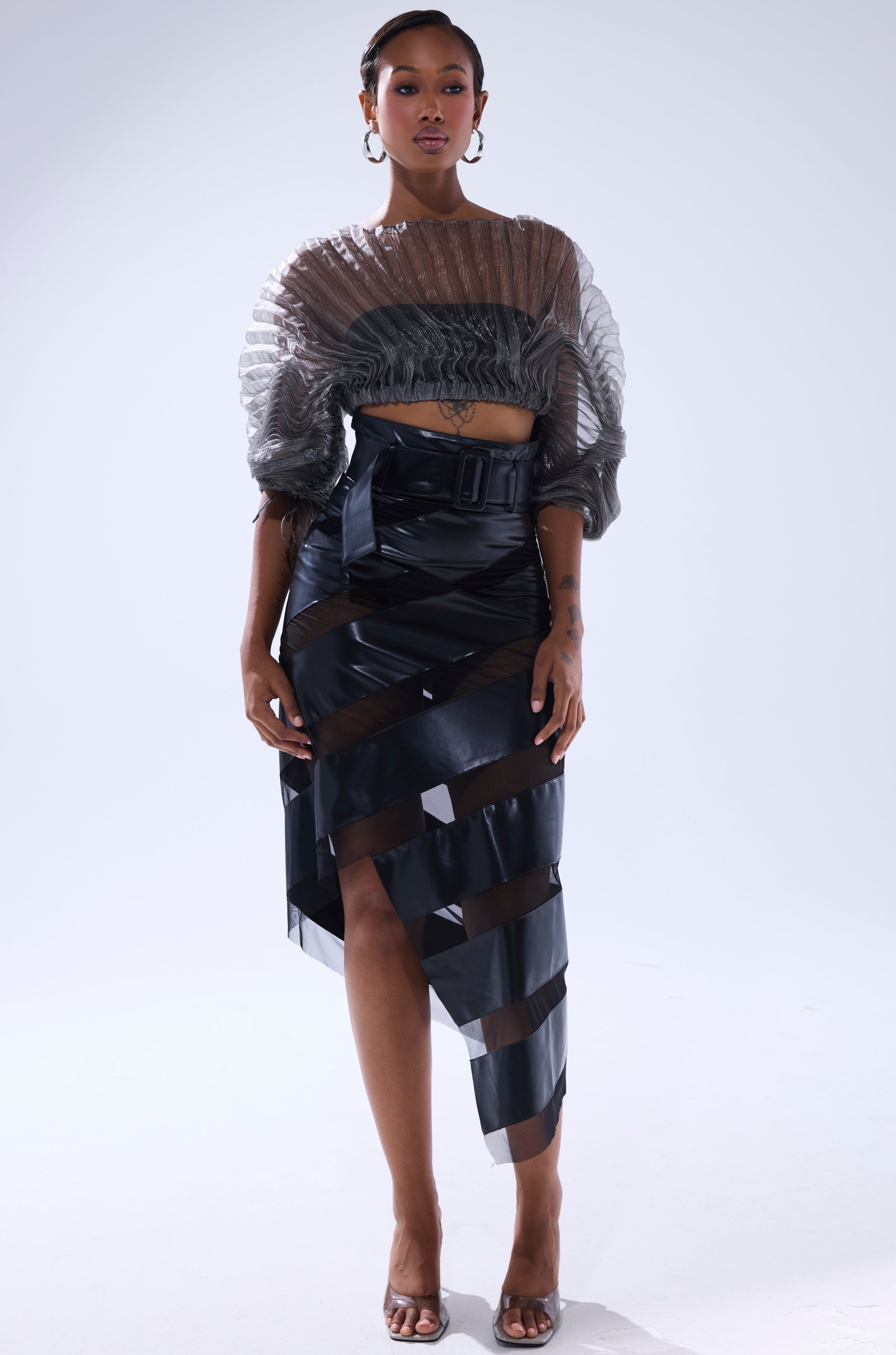 SHEER PLEATED CROP TOP IN GREY