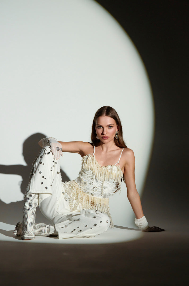 VANJA RELAXED DENIM WITH RHINESTONE