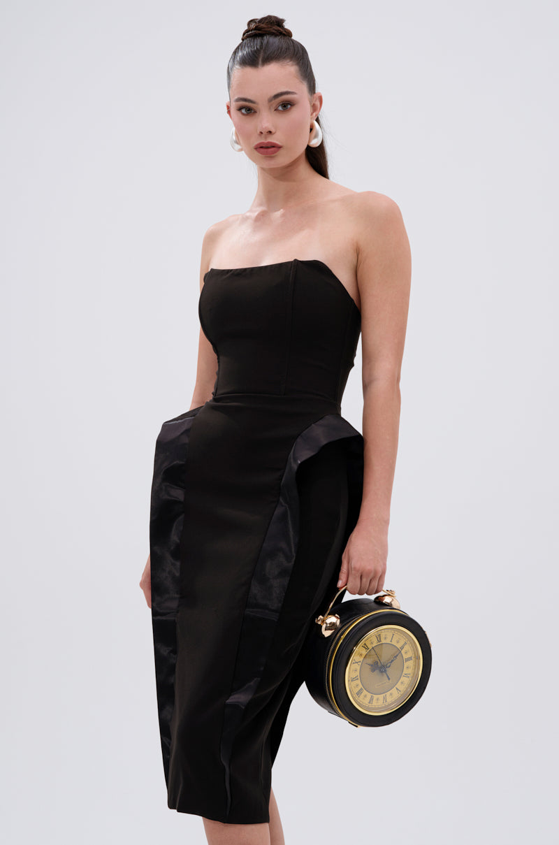 CHIC AND SOPHISTICATED STRUCTURED MIDI DRESS