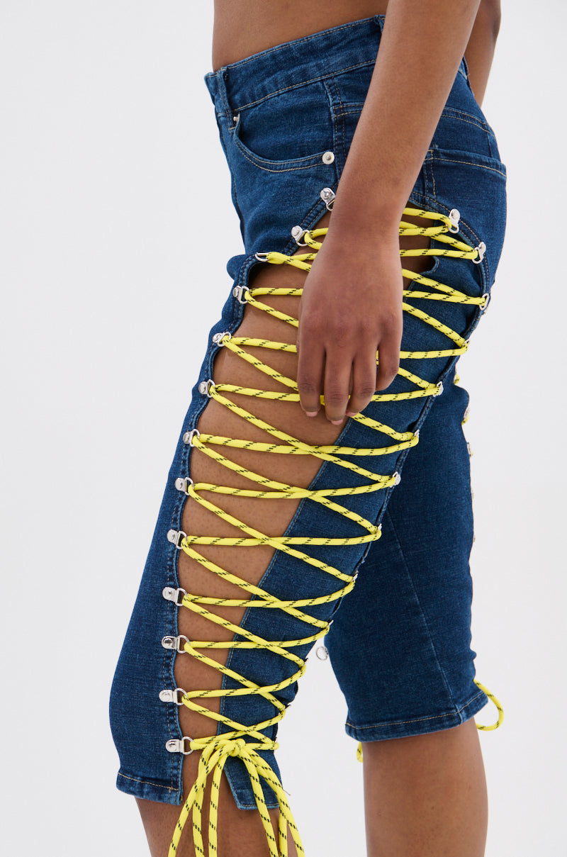 CUTE AS CAN BE LACE-UP DENIM CAPRI