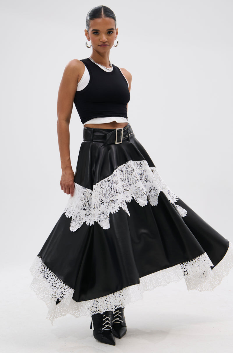SARA BELTED LACE TRIM SKIRT