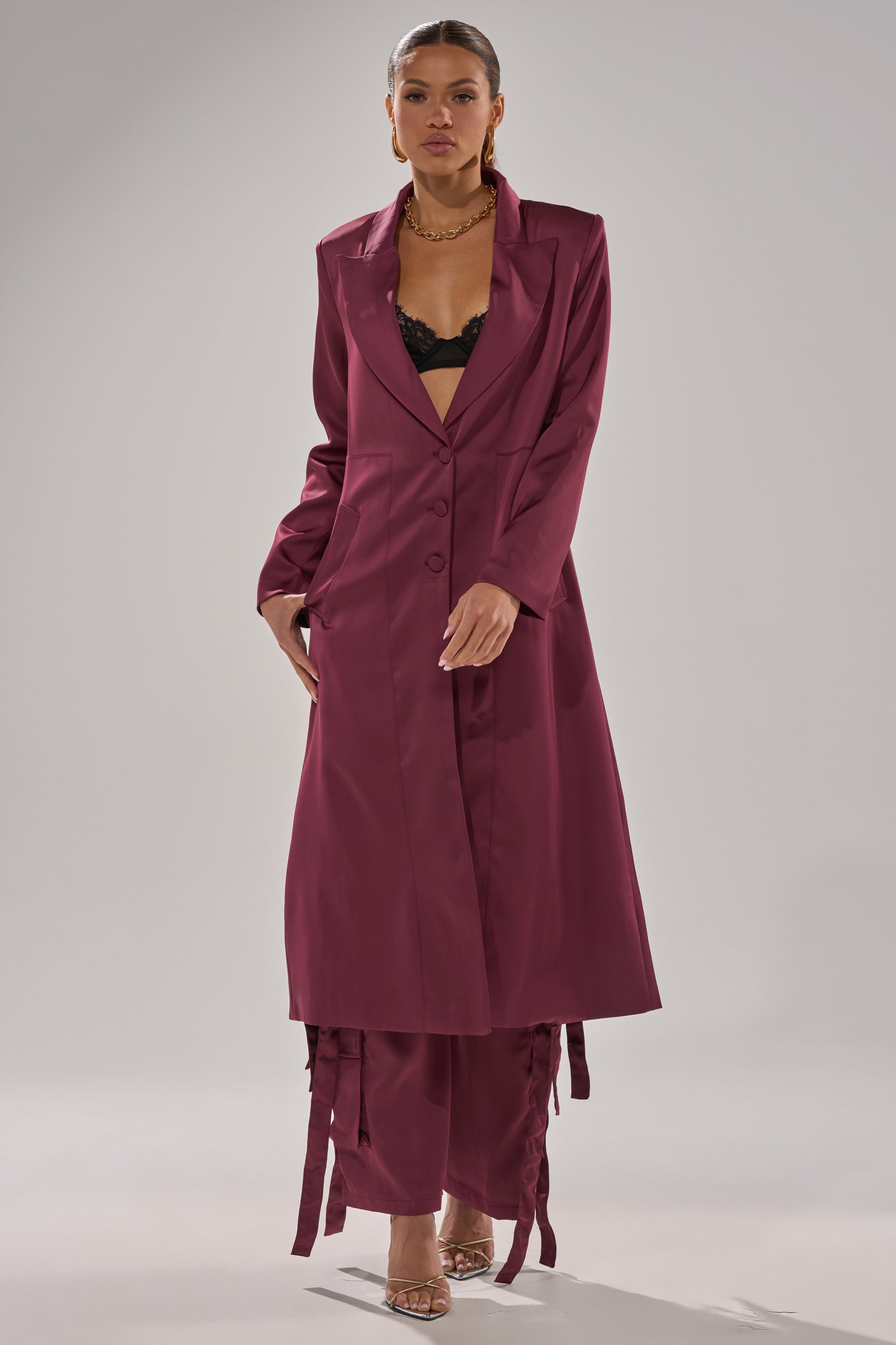 TAKE ME EVERYWHERE SATIN TRENCH IN BURGUNDY