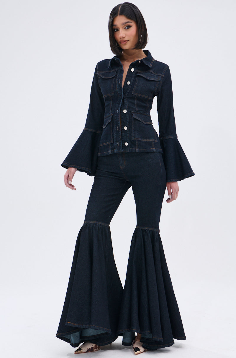 EVERYDAY LIVIN' DENIM SUPER FLARE LEG PANT