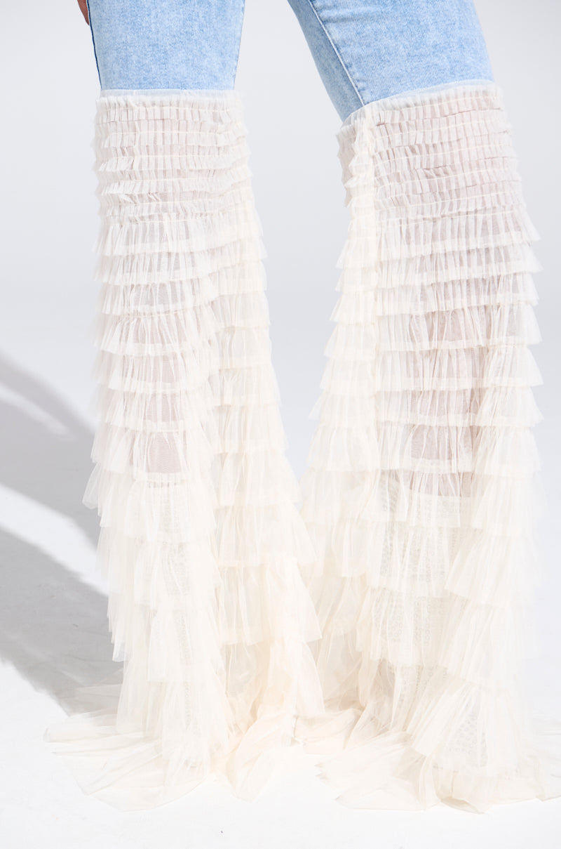 LOOK AT ME GO DENIM PANT WITH RUFFLE BOTTOM