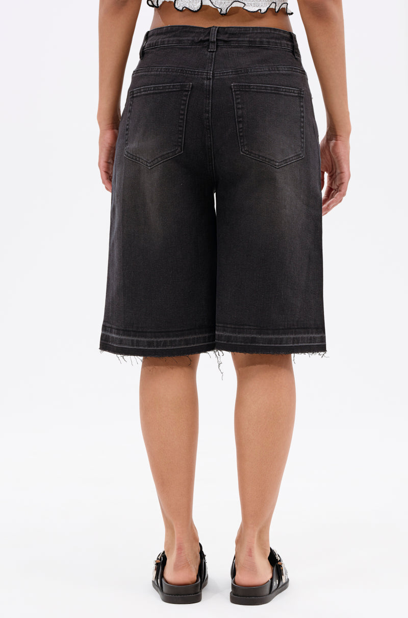 STARS SHINING RHINESTONE BERMUDA SHORT