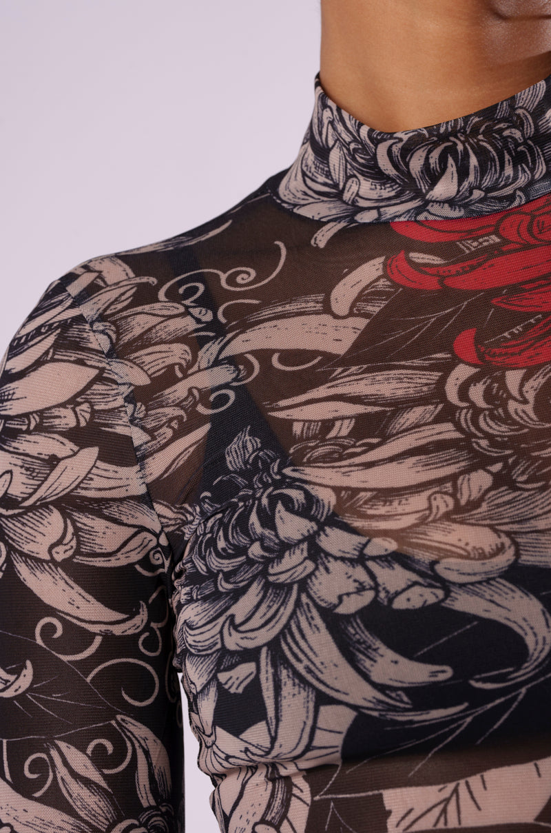 CHARMING PRINTED MESH MAXI DRESS