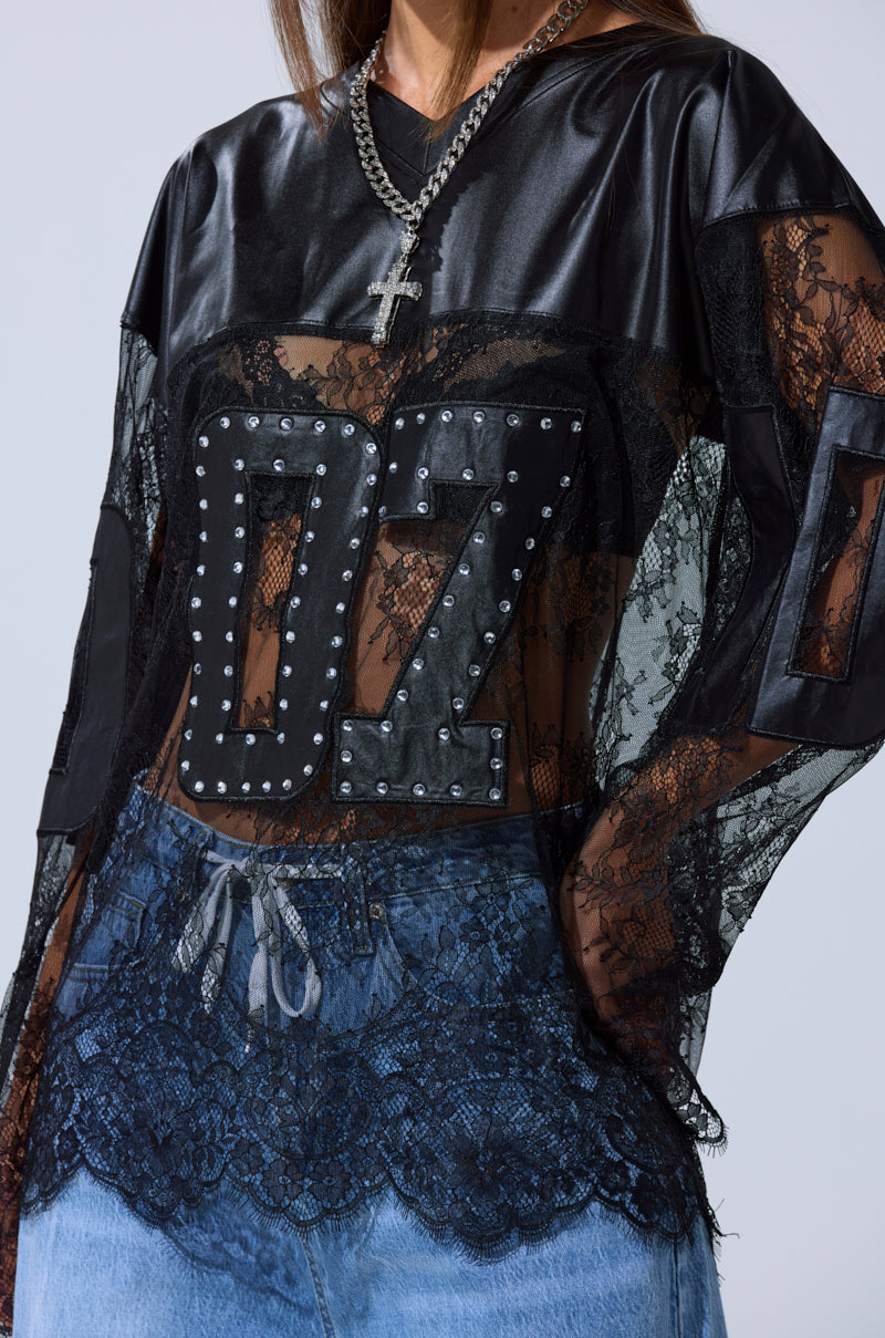 SHOW OFF LACE JERSEY TOP