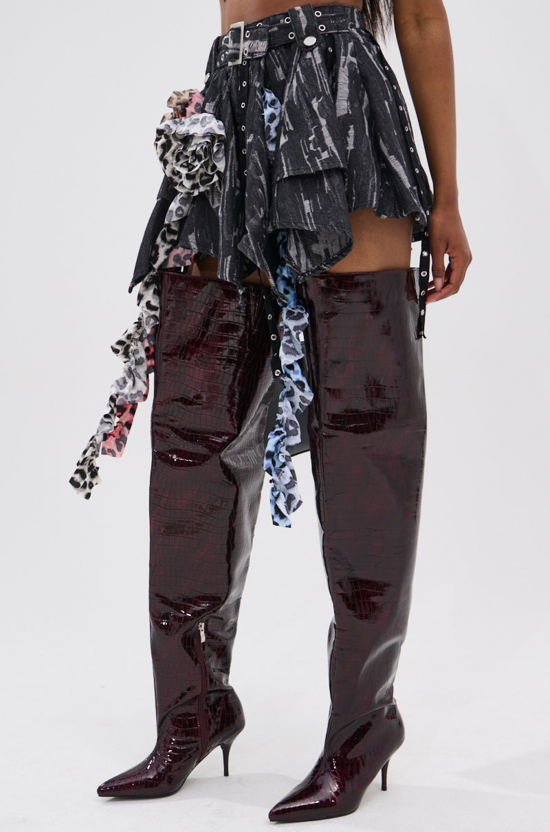 FEELING WILD MINI SKIRT