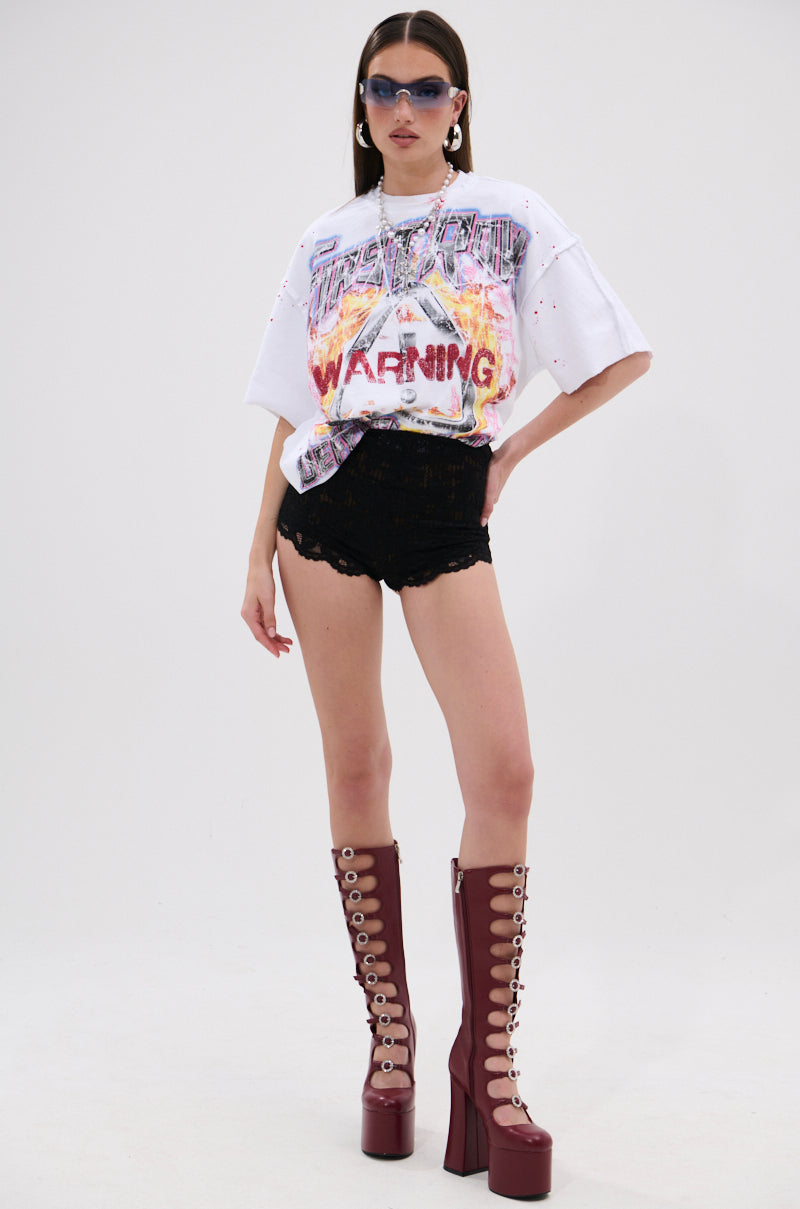 TOO HOT TO HANDLE LACE HOT SHORT