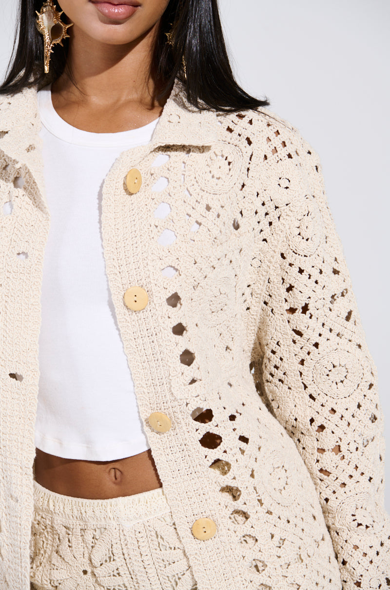 CROCHET KNIT BUTTON UP