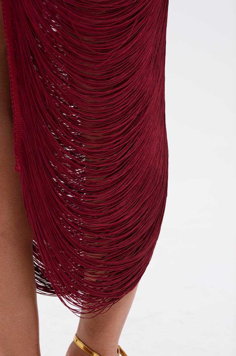 SOFIA FRINGE HIGH SLIT MIDI DRESS IN BURGUNDY