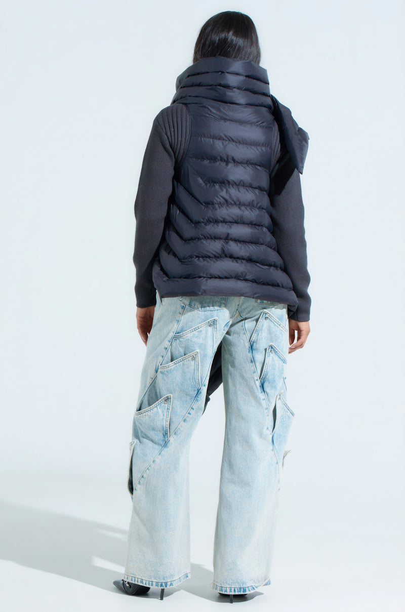 FOR THE DRAMA PUFFER VEST