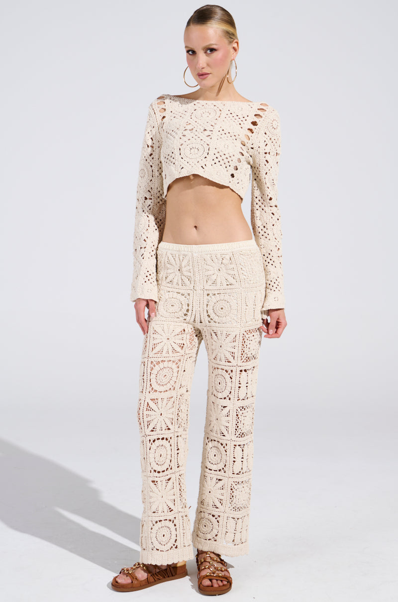 CROCHET KNIT CROP TOP