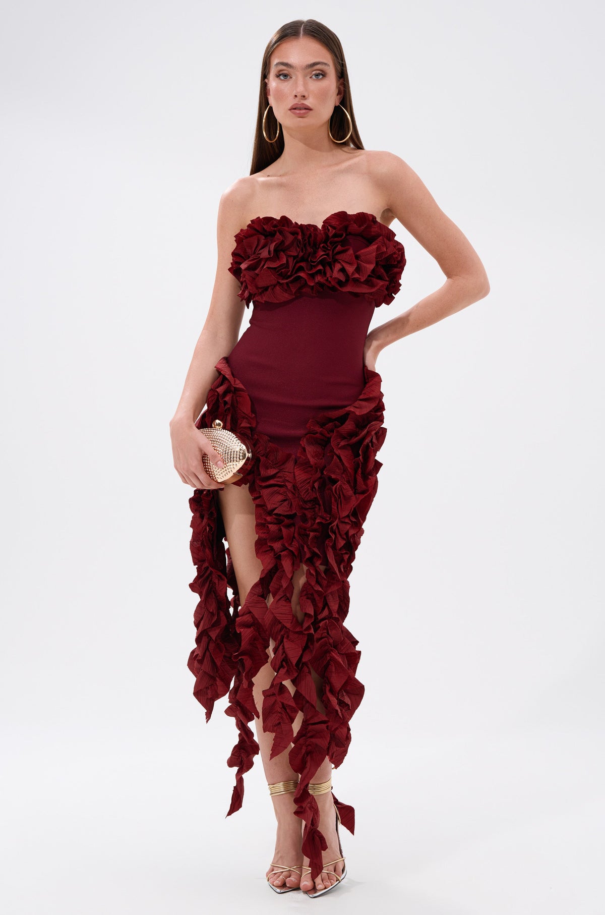CITY LIGHTS RUFFLE MIDI DRESS IN BURGUNDY