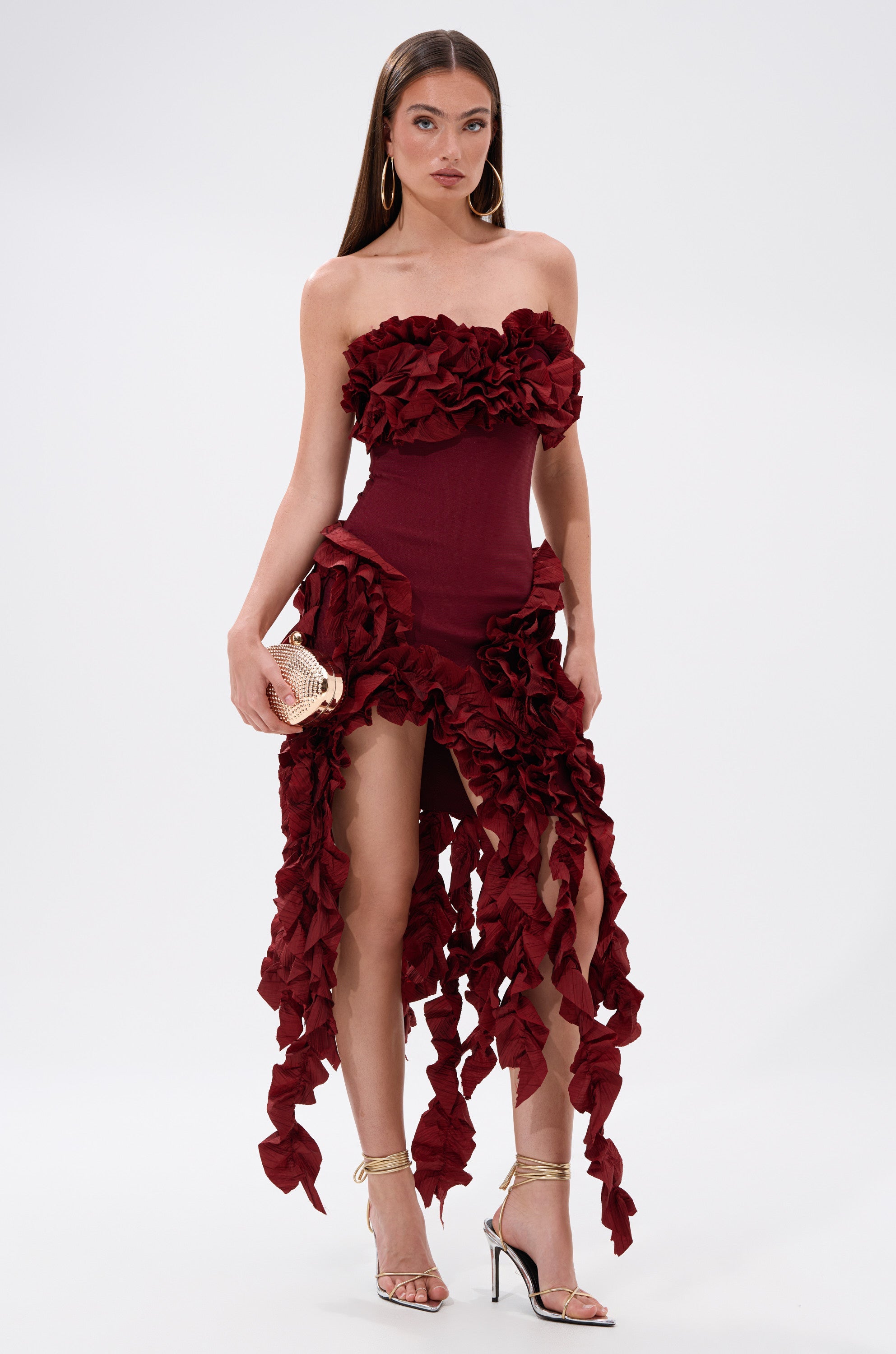 CITY LIGHTS RUFFLE MIDI DRESS IN BURGUNDY