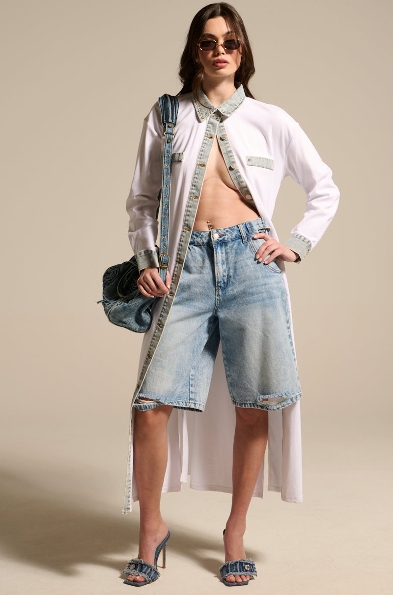 LEILA OVERSIZED WHITE MULTI BUTTON UP