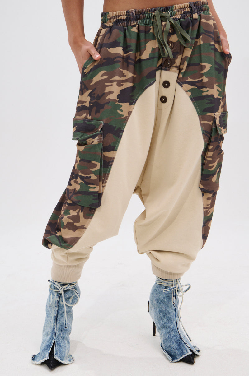 DOWN FOR IT CAMO JOGGER