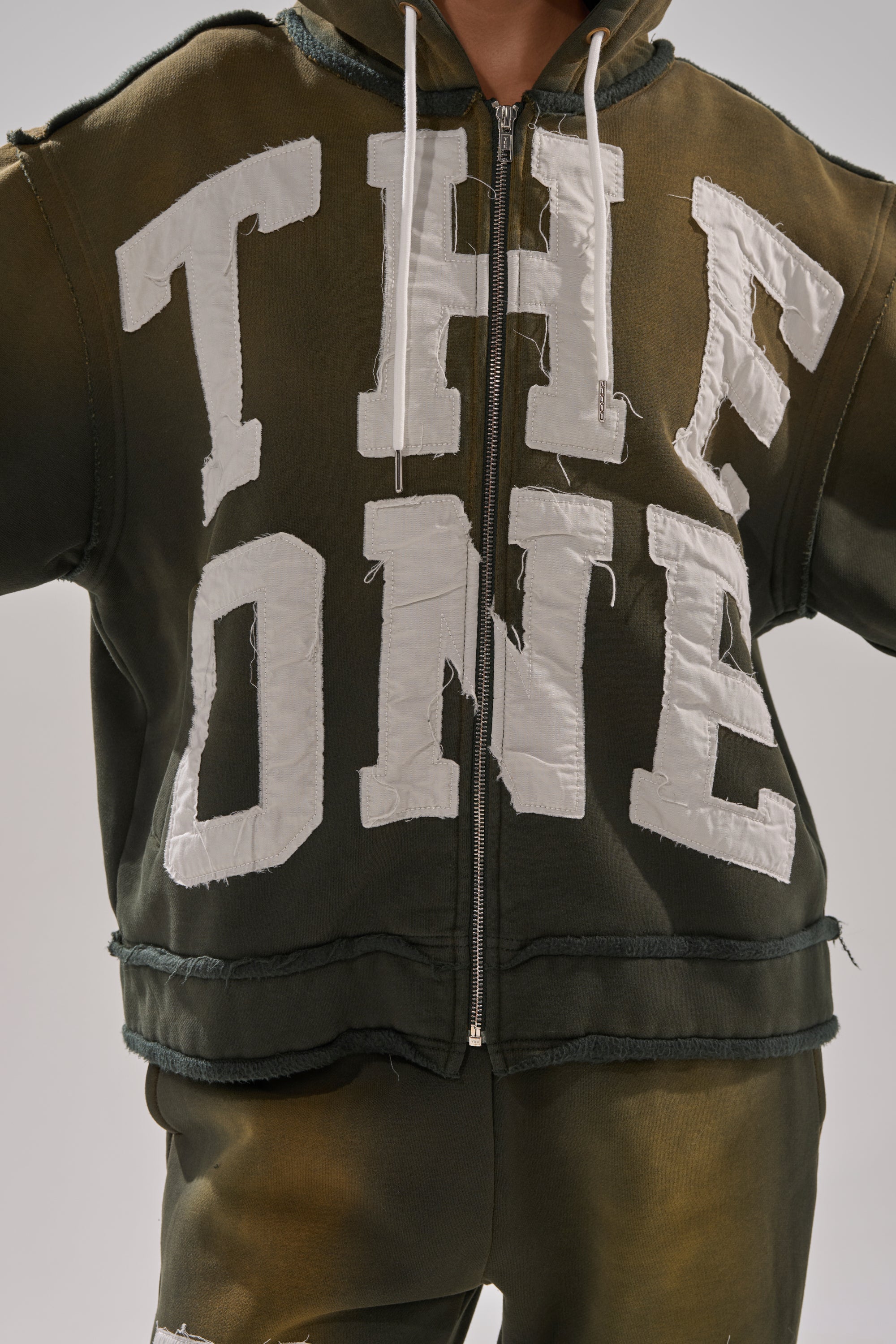 THE ONLY ONE ZIP SWEATSHIRT