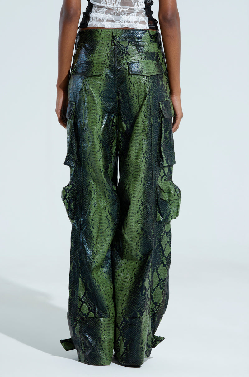 RUNNIN WILD CARGO PANT