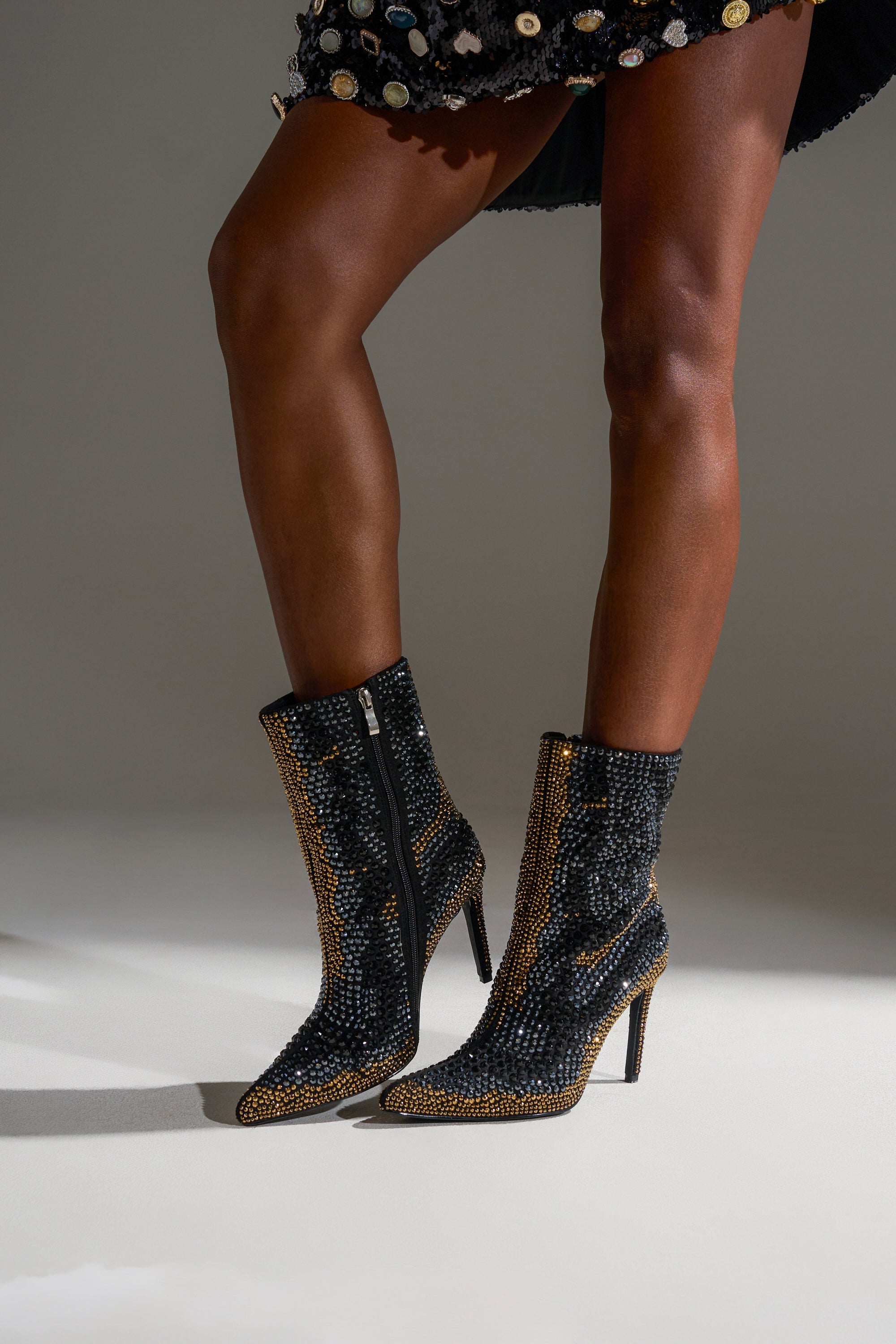 AZALEA WANG ANSLEY BLACK MULTI RHINESTONE COCKTAIL BOOTIE