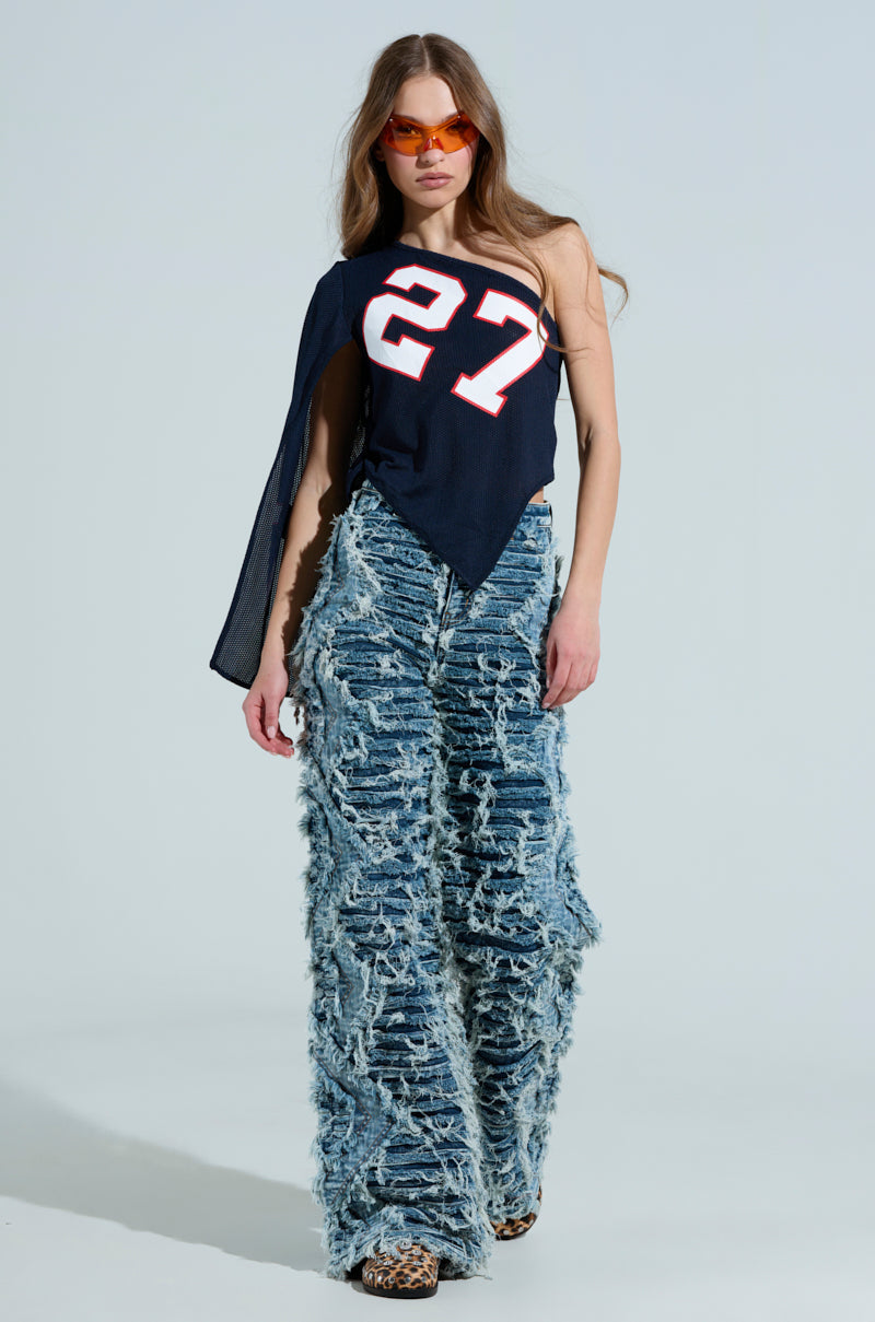 TURN AROUND DISTRESSED DENIM PANT