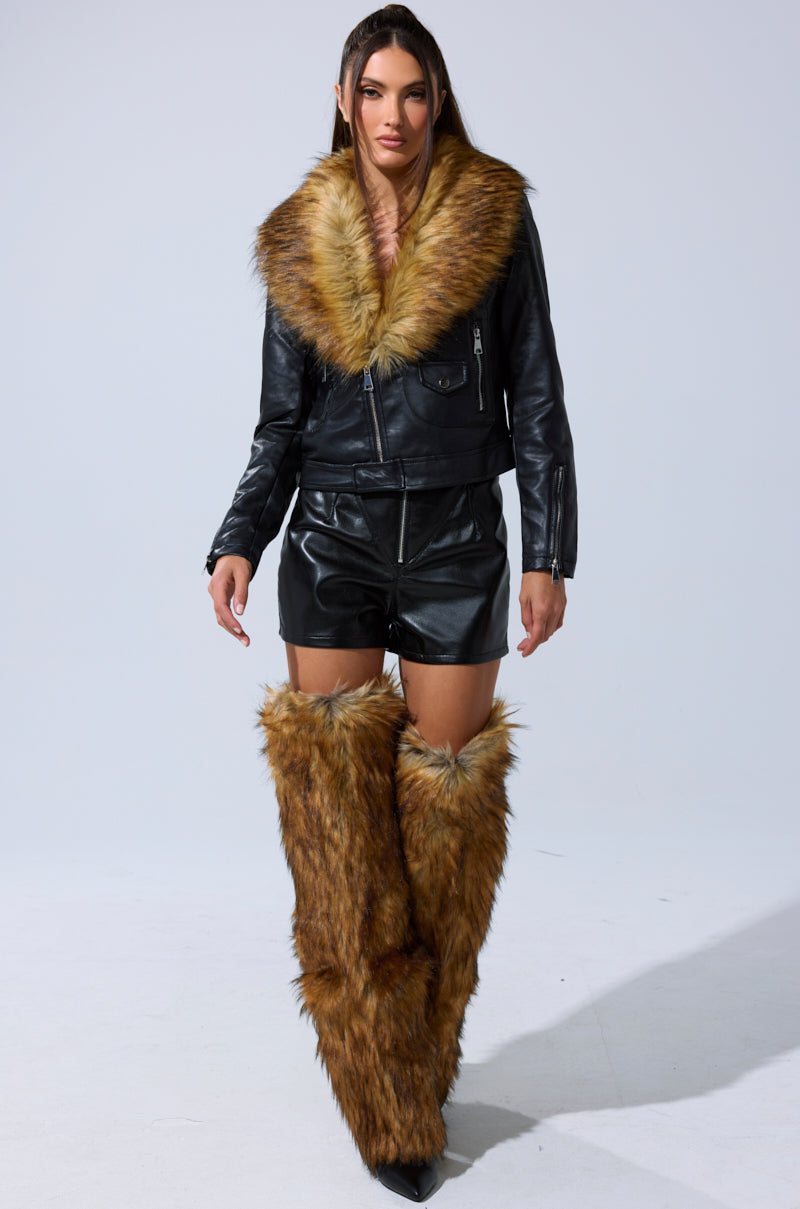 AUSSY FUR COLLAR MOTO