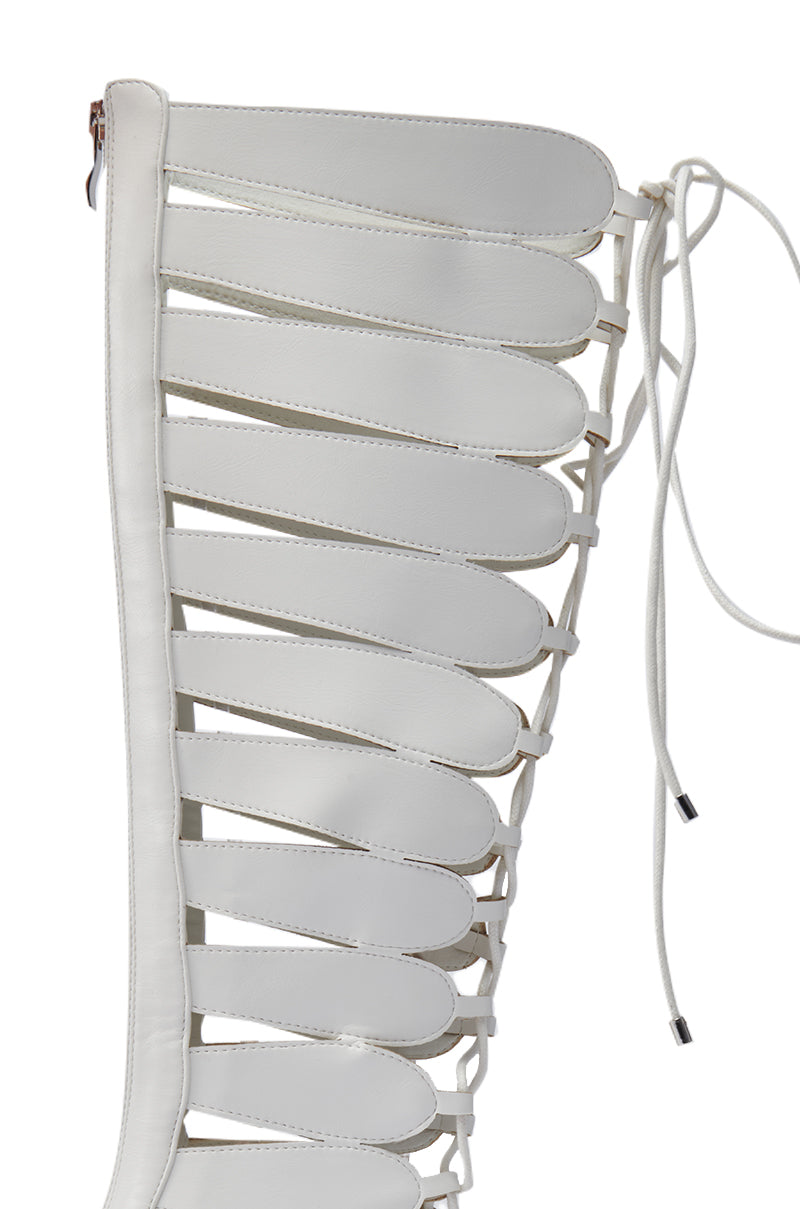 AZALEA WANG BASTIAN WHITE BOOT