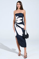 YOURS TRULY FLORAL MIDI DRESS