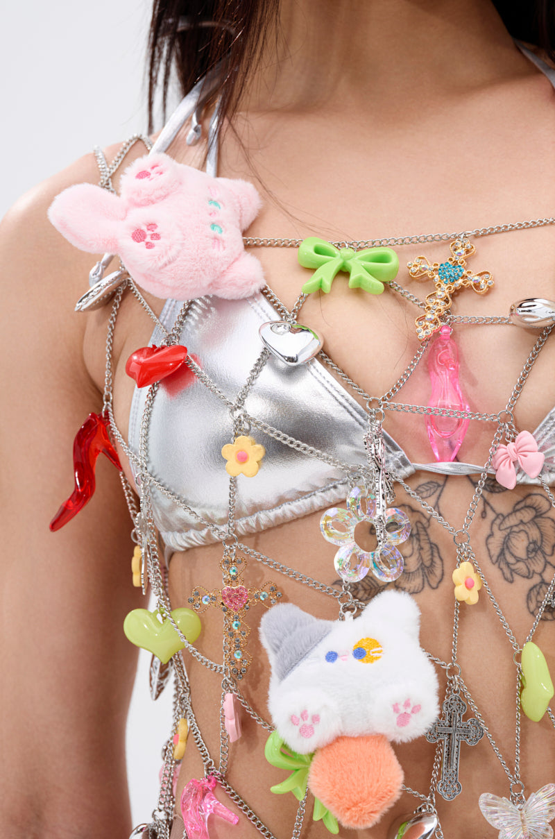 NOT SO TYPICAL CHAIN MINI DRESS WITH CHARMS