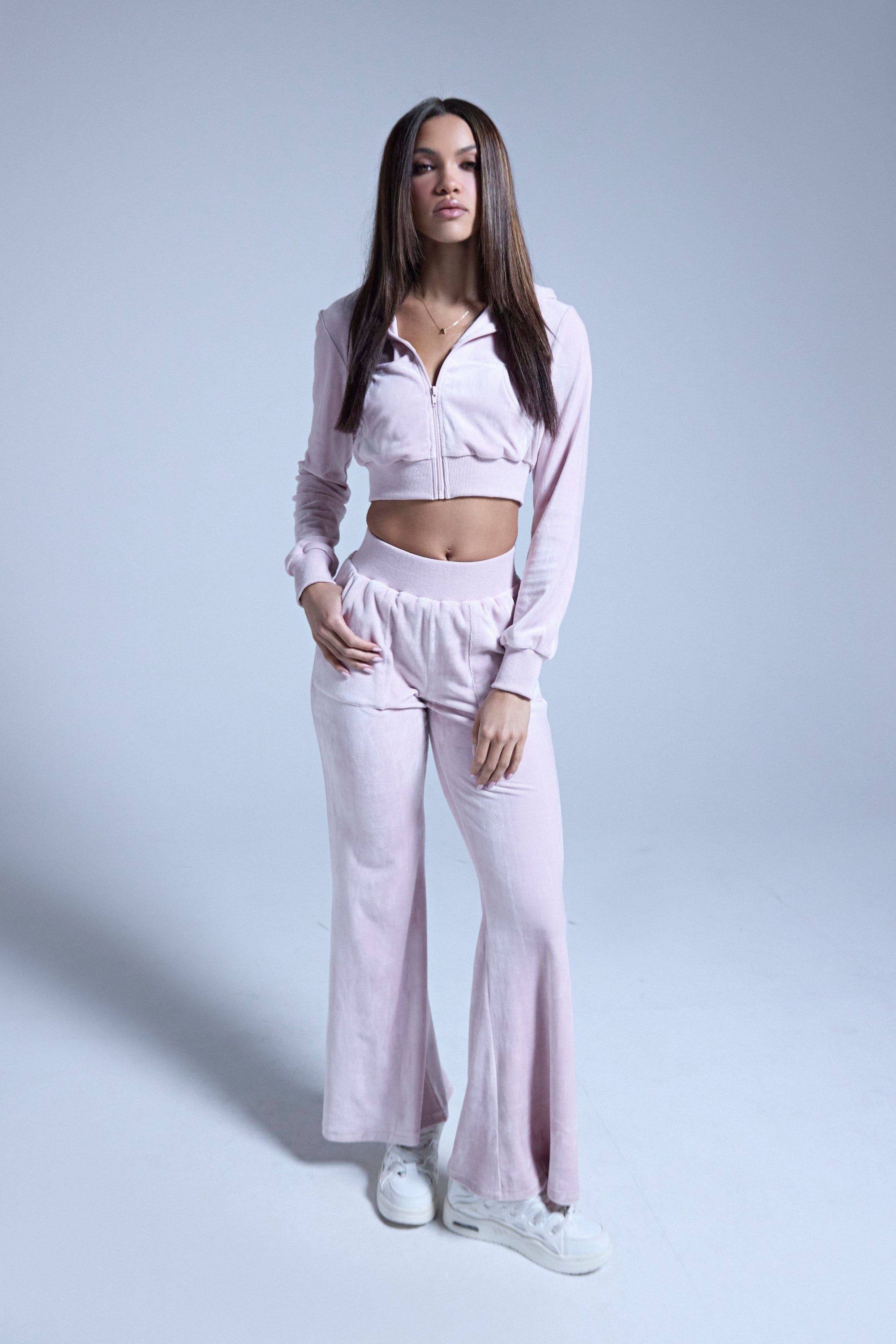 TAYLOR VELOUR FITTED ZIP UP IN PINK