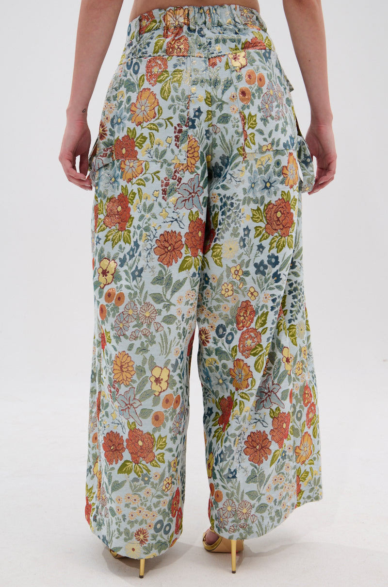 MARTHA FLORAL CARGO PANTS