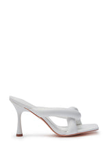 AKIRA CHRISTABEL NEW WHITE PUFF STILETTO SANDAL