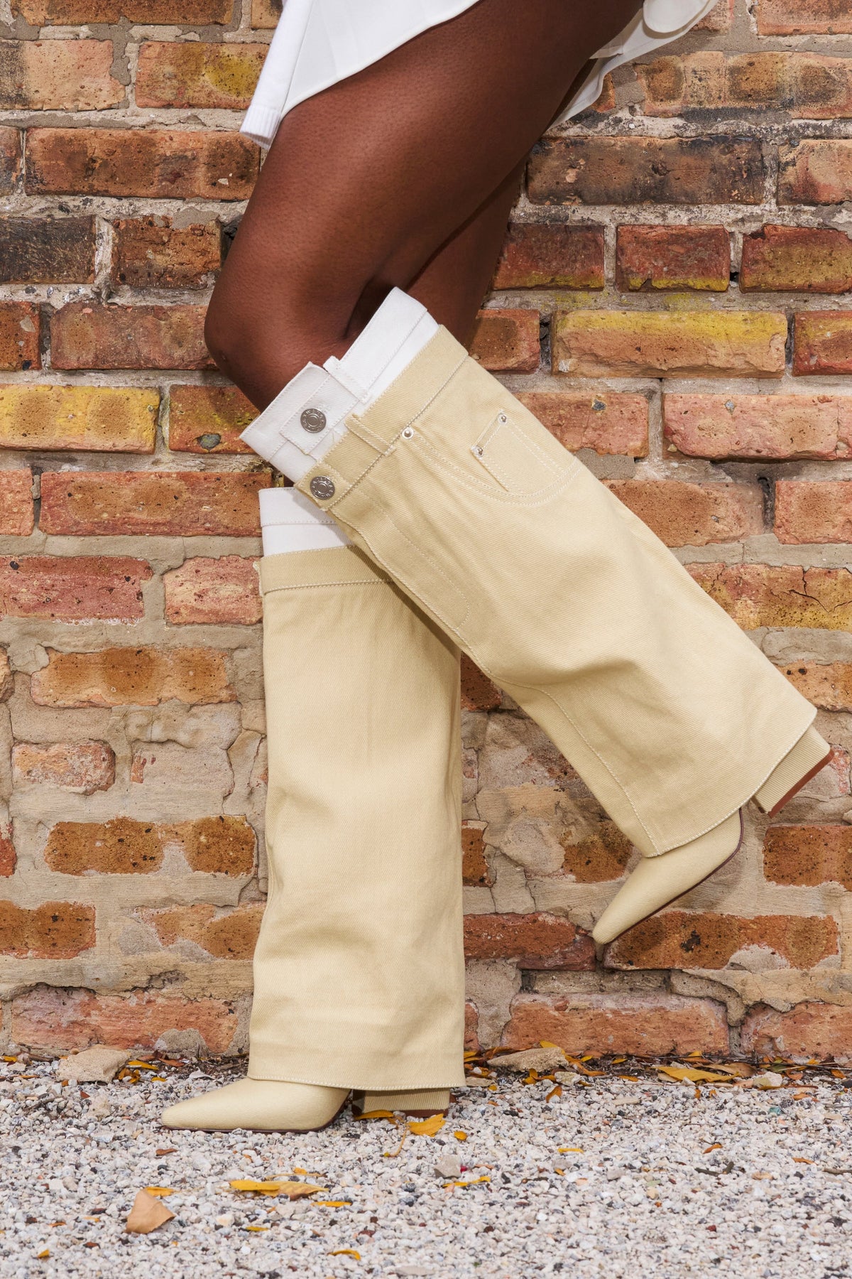 AZALEA WANG DOUBLE FLY BEIGE CHUNKY BOOT