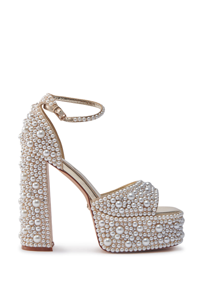 AZALEA WANG ELENAOR GOLD PEARL CHUNKY SANDAL