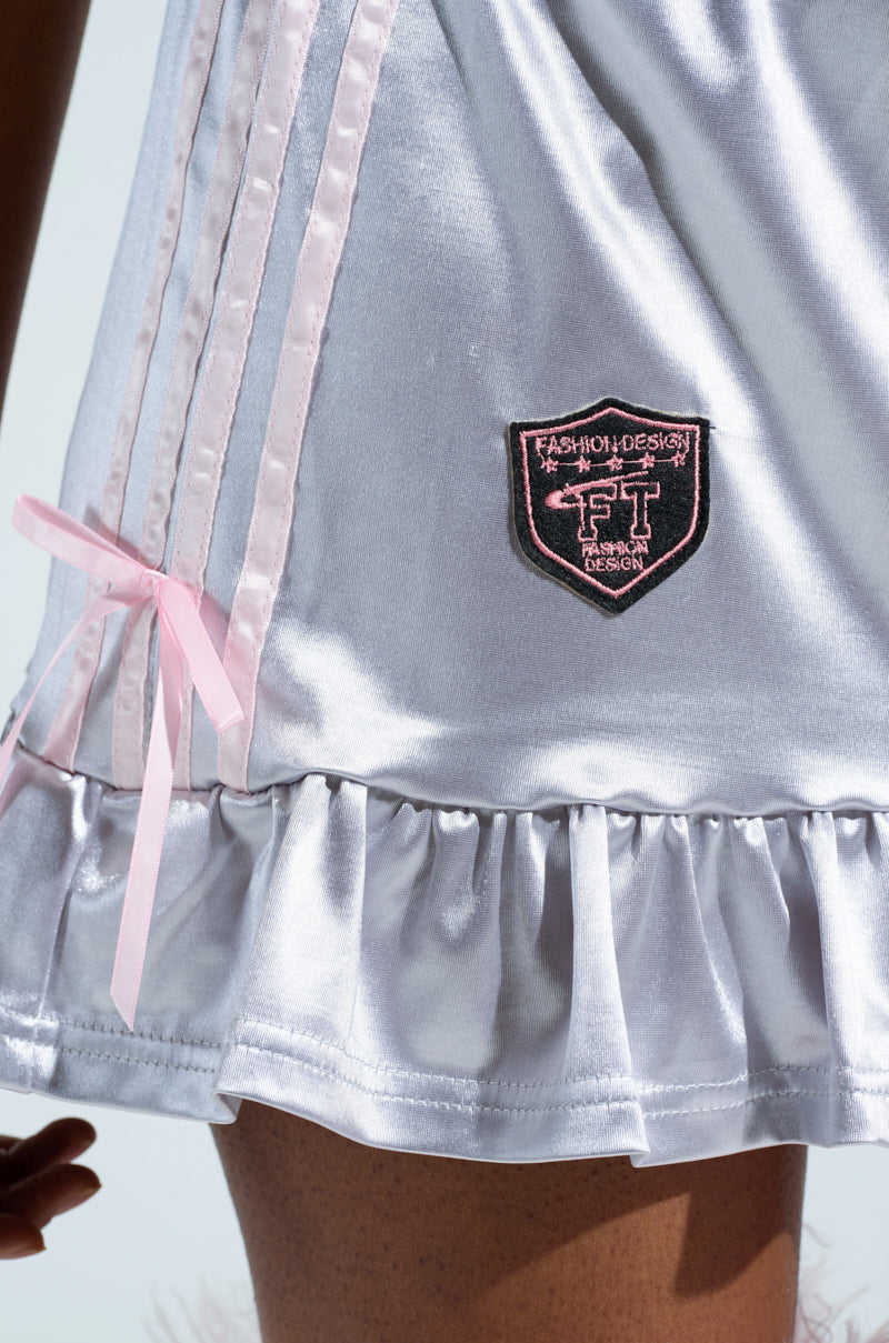 WINNING MINI SKIRT IN SILVER