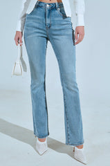 FLEX FIT MEDIUM WASH BOOT CUT