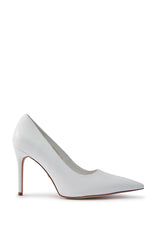 AKIRA GINNY WHITE PUMP